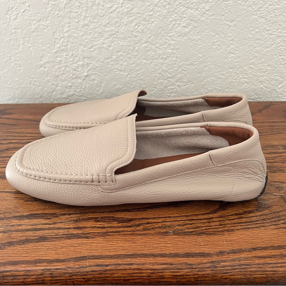 Aquatalia Stone Qaitlin Driving Moccasins Size 12 - Picture 2 of 6